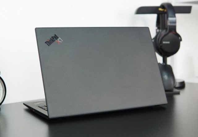 轻薄的笔记本推荐 ThinkPad X1 Carbon全新“轻”体验 